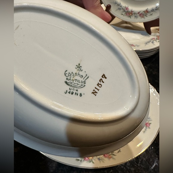 Eggshell Nautilus China by Homer Laughlin 18 items,vintage 1930’s, made in USA - Picture 9 of 12